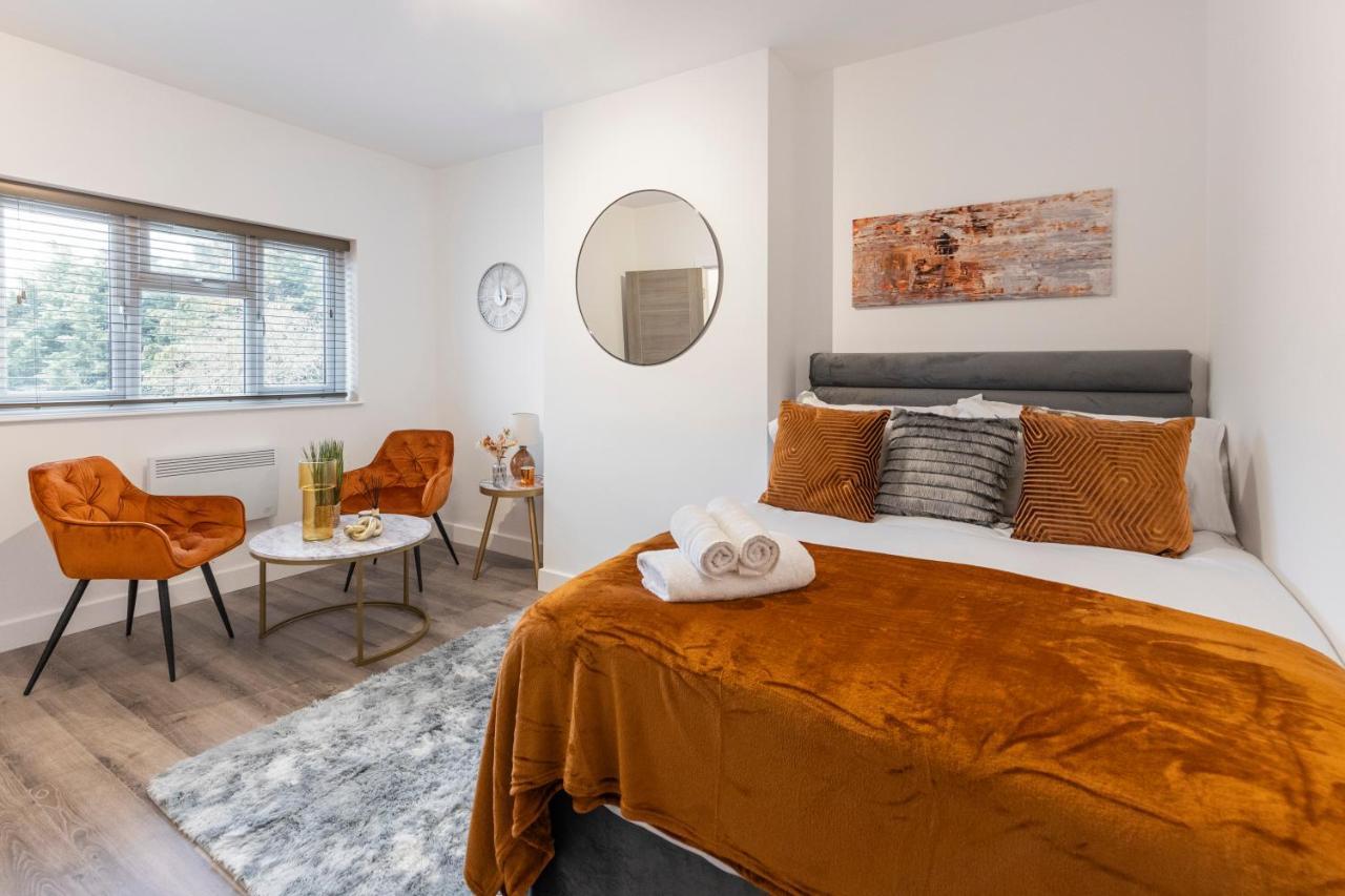 Beautiful-Cosy-King Sized Bed Flat 3 Min Walk To Tube Station Διαμέρισμα Λονδίνο Εξωτερικό φωτογραφία