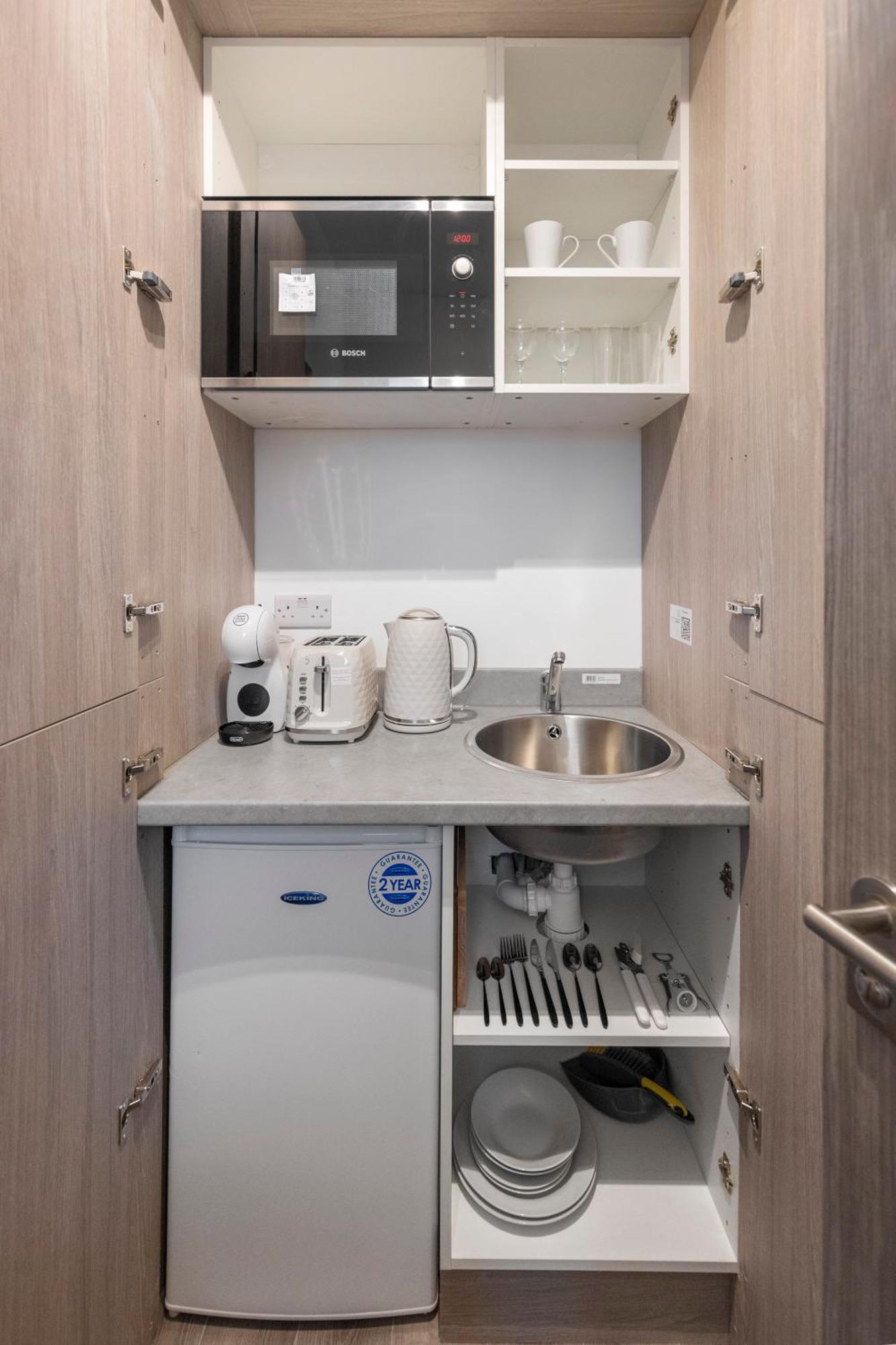 Beautiful-Cosy-King Sized Bed Flat 3 Min Walk To Tube Station Διαμέρισμα Λονδίνο Εξωτερικό φωτογραφία